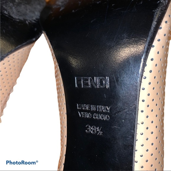 Fendi Mustard Yellow Patent Leather Perforated Pumps Heels size 38.5 - Picture 11 of 12